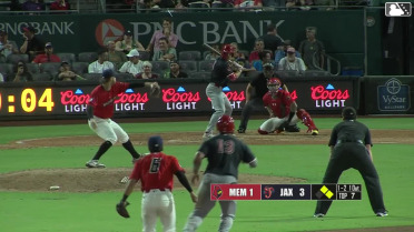 Matt Koperniak doubles (5) on a line drive to left fielder Jacob Berry. Leo Bernal scores. Ramon Mendoza to 3rd.