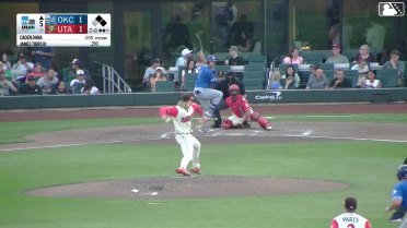 James Tibbs III singles on a line drive to right fielder Raudi Rodriguez. Griffin Lockwood-Powell scores. Alex Freeland to 2nd.
