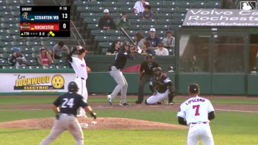 Spencer Jones doubles (3) on a sharp line drive to center fielder Andrew Pinckney. Jasson Domínguez scores. Max Schuemann to 3rd.