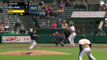 Sawyer Gipson-Long In play, run(s) to Trey Lipscomb