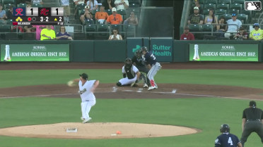 Alejo Lopez walks. Colin Davis scores. Victor Labrada to 3rd. Jakson Reetz to 2nd.