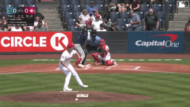 Trent Youngblood homers (2) on a fly ball to right field.