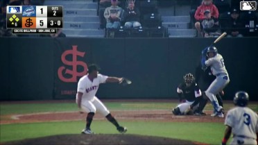 Jose D. Hernandez walks. Ching-Hsien Ko scores. Mairoshendrick Martinus to 3rd. Conner O'Neal to 2nd.