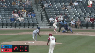 Peyton Stovall out on a sacrifice fly to center fielder Kane Kepley. Carlos Sanchez scores. Yerlin Confidan to 3rd.