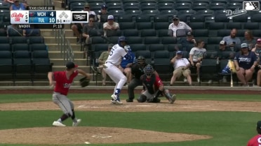 Josue De Paula's solo home run 