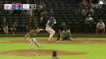 Joe Vetrano homers (8) on a fly ball to center field.