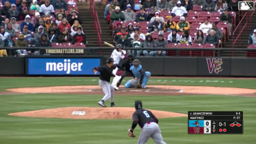 Liomar Martinez Ball to Josh Adamczewski