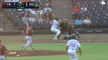 Leo De Vries doubles (18) on a line drive to left fielder Yeison Morrobel. Casey Yamauchi scores.