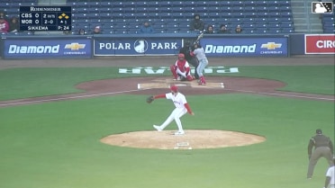 Kody Huff triples (1) on a sharp fly ball to center fielder Nate Eaton. Travis Bazzana scores. Stuart Fairchild scores. Kahlil Watson scores.