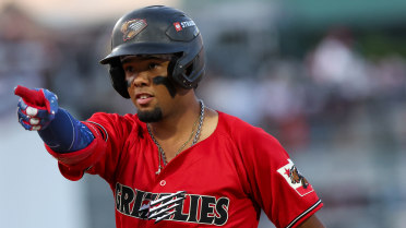 Dalis, Vidourek Lead Grizzlies Third Straight Rout of Ontario