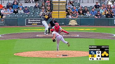 Robbie Knowles In play, run(s) to Estuar Suero