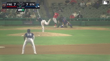 Jack O'Dowd homers (5) on a fly ball to right field.