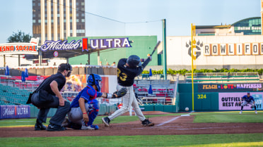 Perry and ‘pen provide Grizzlies’ battery power in 4-2 punchout of Ports 