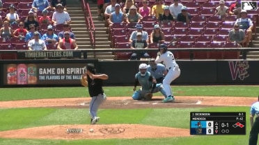 Brayan Mendoza In play, run(s) to Daniel Dickinson
