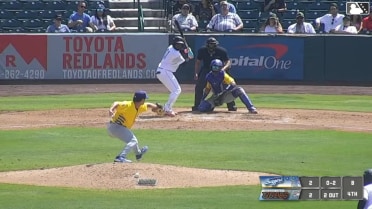 Starlin Aguilar singles on a soft fly ball to right fielder Ching-Hsien Ko. George Feliz scores. Sebastian De Andrade to 3rd.