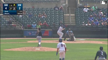 Ethan Hearn doubles (1) on a ground ball to right fielder Yanquiel Fernández. Ben Cowles scores.