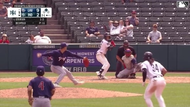 Duce Gourson homers (2) on a line drive to right field. Jhostynxon Garcia scores.