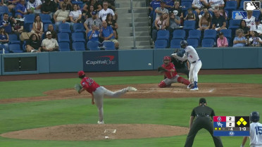 Joendry Vargas singles on a soft ground ball to third baseman Joswa Lugo. Abel Lorenzo scores. Kellon Lindsey to 3rd. Ching-Hsien Ko to 2nd.