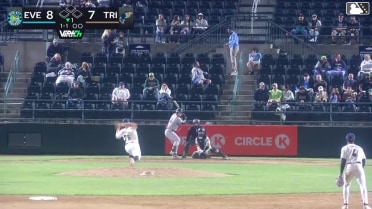 Matthew Ellis homers (3) on a fly ball to right field. Luke Stevenson scores.
