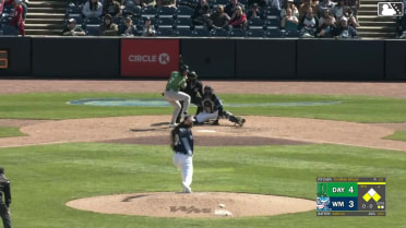 Kien Vu singles on a pop up to shortstop Bryce Rainer. Carlos Sanchez scores. Alfredo Duno to 2nd.
