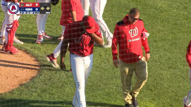 Jarlin Susana exits with apparent injury