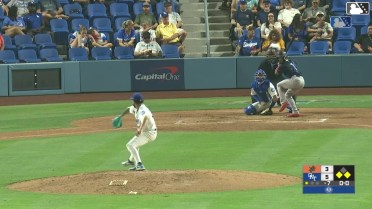 Dervy Ventura singles on a soft ground ball to second baseman Kellon Lindsey. Connor Dykstra scores. Dustin Crenshaw to 2nd.