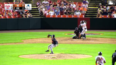 Leandro Arias singles on a line drive to right fielder Noah Myers. Braylin Tavera scores.