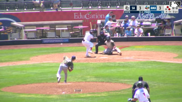 Junior Franco doubles (15) on a line drive to right fielder Braedon Karpathios. Druw Jones scores. Alberto Barriga scores. Junior Franco scores. Throwing error by second baseman Wyatt Hoffman.