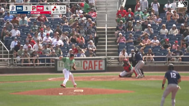 D'Andre Smith out on a sacrifice fly to center fielder Nelly Taylor. Chris Suero scores. John Bay to 3rd.