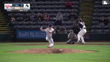 Derek Berg singles on a line drive to right fielder Leandro Pineda. Duce Gourson scores. Keiner Delgado to 3rd.