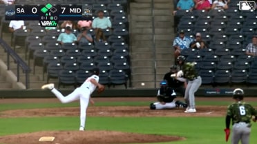 Jake Cunningham out on a sacrifice fly to right fielder Clark Elliott. Ethan Salas scores. Carson Tucker to 3rd.