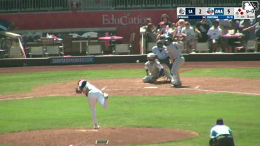 Luis Verdugo homers (10) on a fly ball to left field. Justin DeCriscio scores. Ryan Jackson scores.