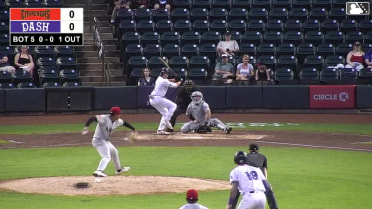 Ely Brown homers (1) on a fly ball to right center field. George Wolkow scores. Grant Magill scores.