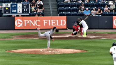 Kenedy Corona doubles (4) on a ground ball to left fielder Felix Reyes. Jonathan Ornelas scores.