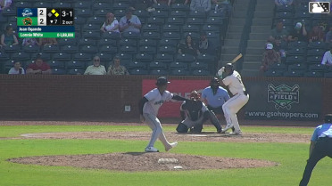 Joan Ogando In play, run(s) to Lonnie White Jr.