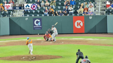 Will Taylor walks. Omar Alfonzo scores. Shawn Ross to 3rd. Keiner Delgado to 2nd.