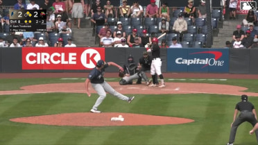 Max Viera triples (3) on a line drive to center fielder Gage Harrelson. Ryan Sprock scores. Austin Smith scores.