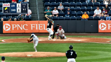 Casey Lawrence In play, run(s) to Jasson Domínguez