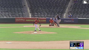Nick Raposo homers (5) on a fly ball to left center field. Andy Ibáñez scores.