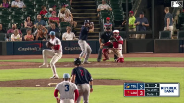 Josue Briceño singles on a line drive to center fielder Austin Hendrick. Jace Jung scores.