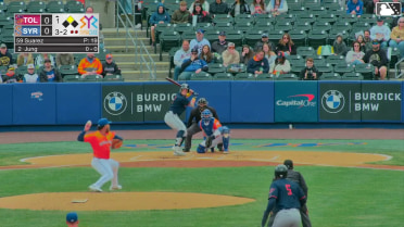 Jace Jung singles on a fly ball to right fielder MJ Melendez. Wenceel Pérez scores.