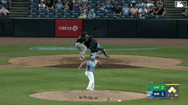Kien Vu homers (7) on a fly ball to right center field. Carlos Sanchez scores.