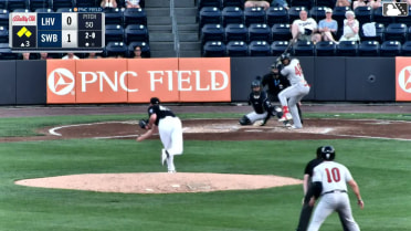 Adam Kloffenstein In play, run(s) to Bryan De La Cruz