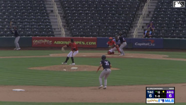 Parker Mushinski In play, run(s) to Ryan Bliss