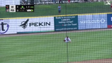 Nathan Church makes impressive diving catch