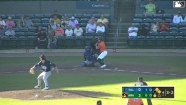 Blake Rambusch doubles (2) on a line drive to right fielder Zyhir Hope. Nick Raposo scores. Josh Hood scores.