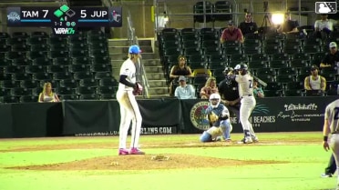 Luke Pettitte homers (3) on a fly ball to center field. Paul Gutierrez-Contreras II scores. Anthony Potestio scores.