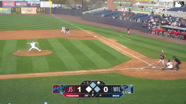 Trent Farquhar doubles (1) on a sharp line drive to right fielder Cristhian Vaquero. Nick Biddison scores. Jose Colmenares to 3rd.