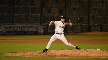 Albus Closes Out Game in Immaculate Fashion 
