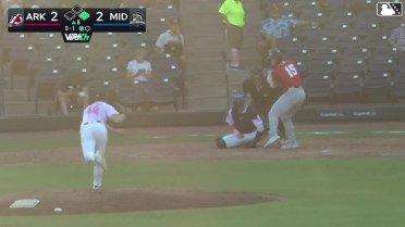 Josh Caron doubles (3) on a sharp ground ball to left fielder Clark Elliott, deflected by third baseman Justin Riemer. Hunter Fitz-Gerald scores.